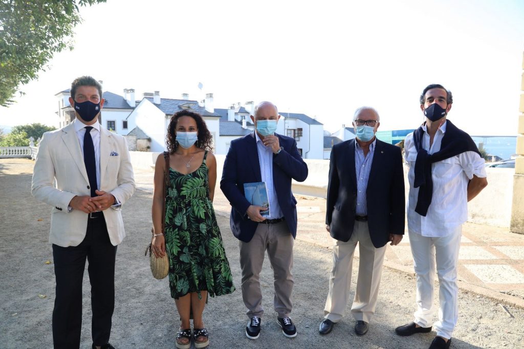 Presentación del libro en el Casino de Castropol: El Bote de Vela Presentación del libro en el Casino de Castropol: El Bote de Vela
